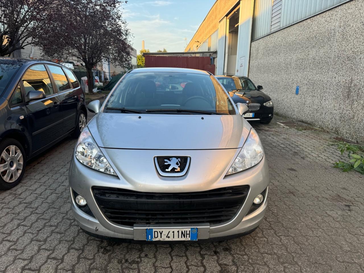 PEUGEOT 207 2009BENZINA GPL X NEOPATENTATI