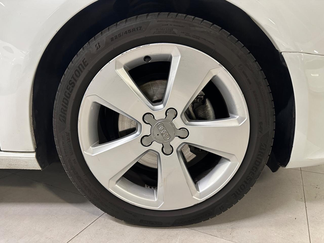 Audi A3 SPB 2.0 TDI 150 CV clean diesel Ambition