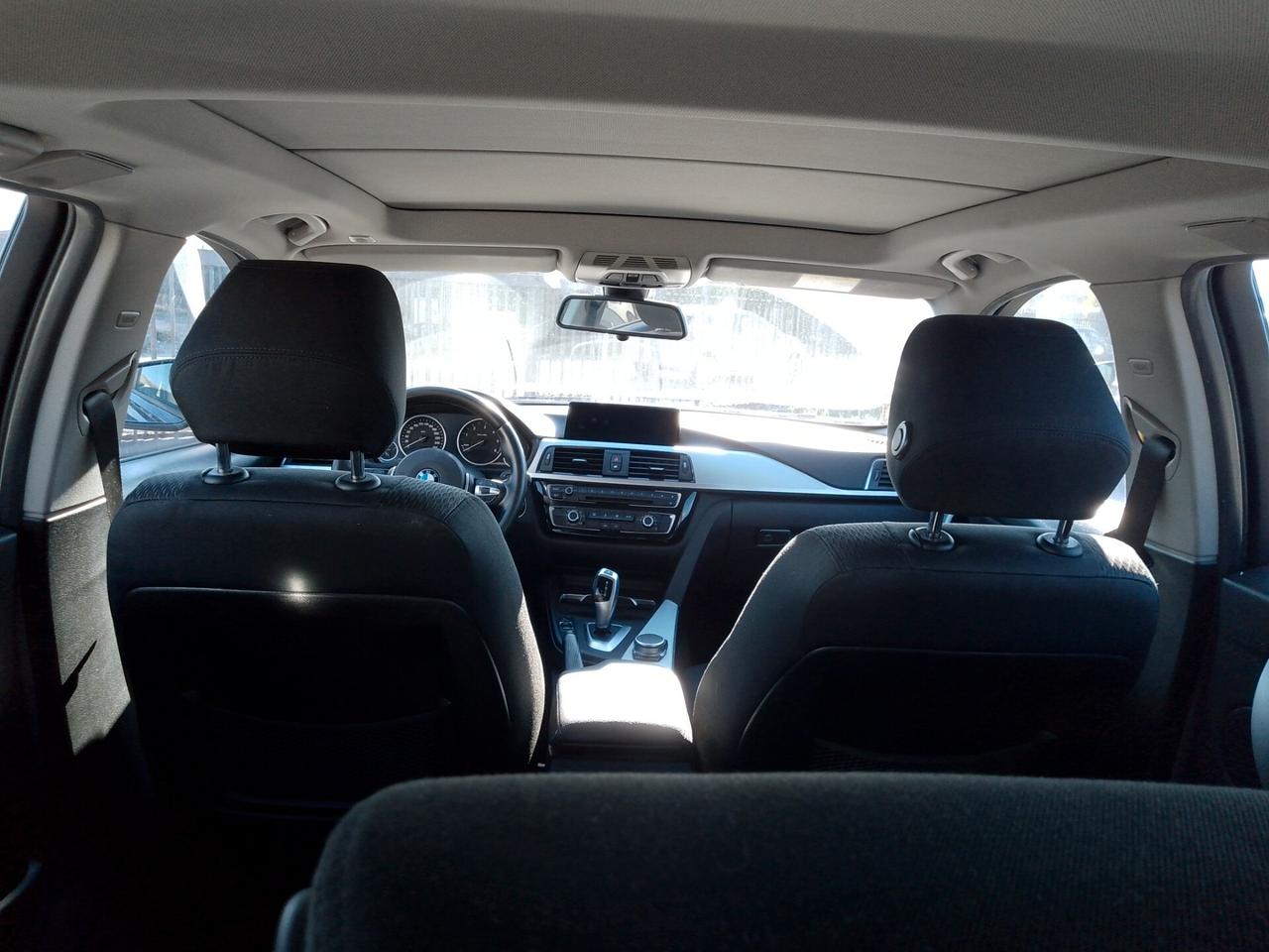 Bmw 320 320d Touring Sport esterno