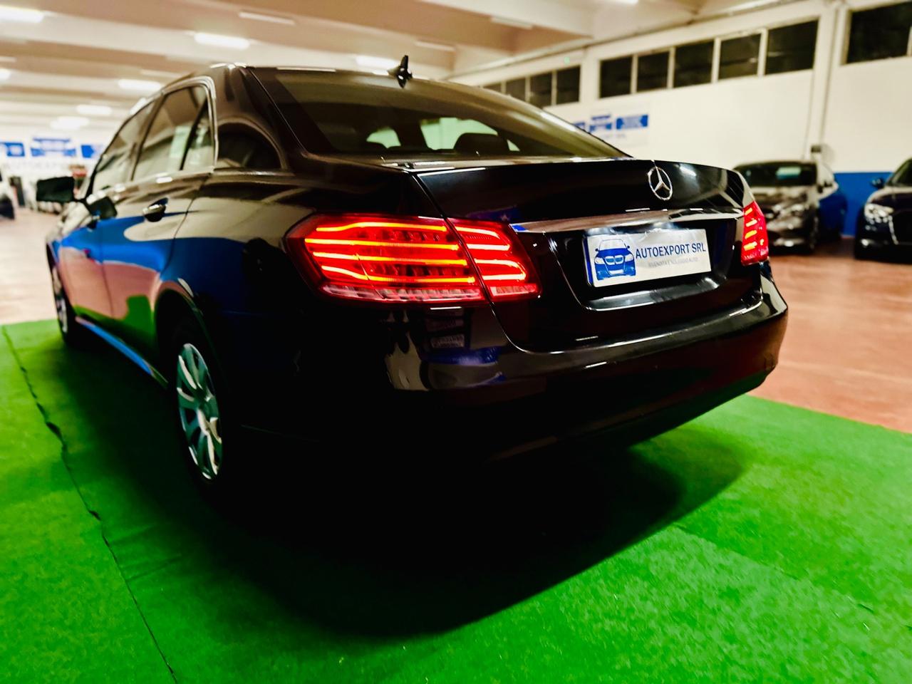 Splendia Mercedes-benz E 200 CDI Premium/110.000km