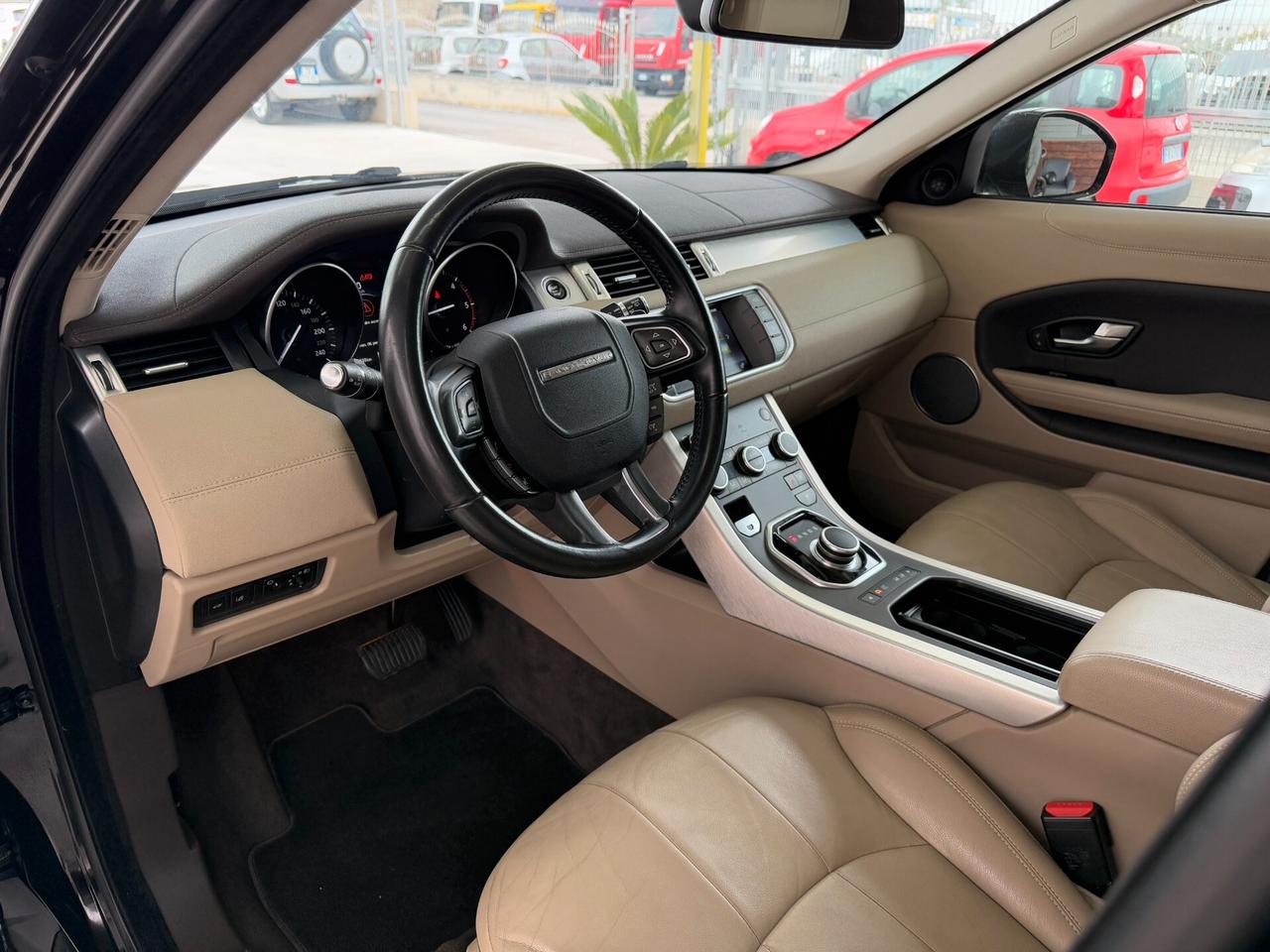 RANGE ROVER EVOQUE 2017 2.0 DIESEL 150 CV