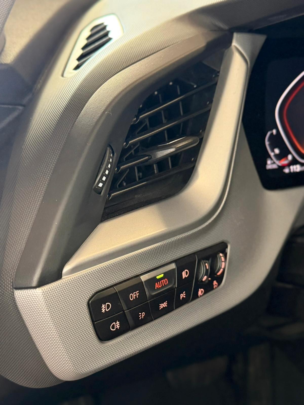 Bmw 116 116d 5P COLORVISION EDITION