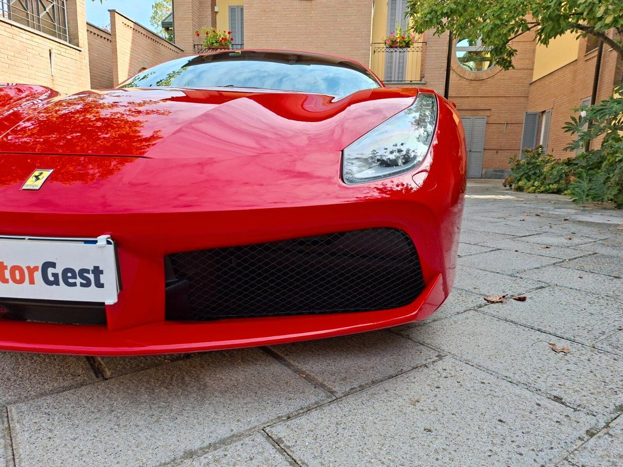 Ferrari 488 Coupe 3.9 GTB dct