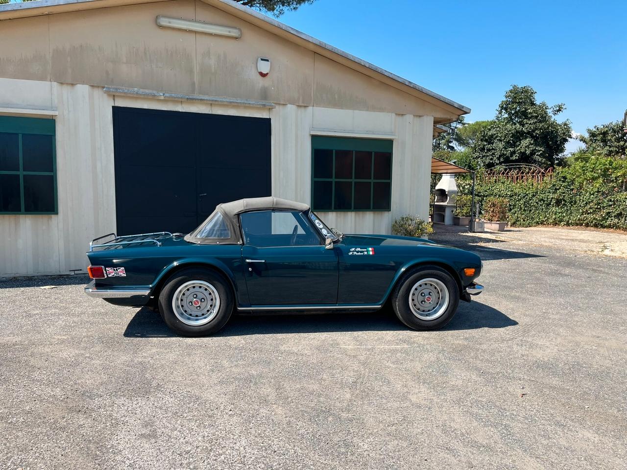 Triumph TR6 2500