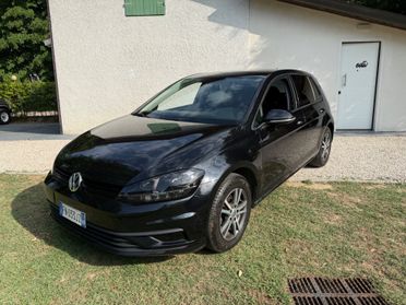 Volkswagen Golf VII - 1.6 TDI -90CV - NEOPATENTATI!