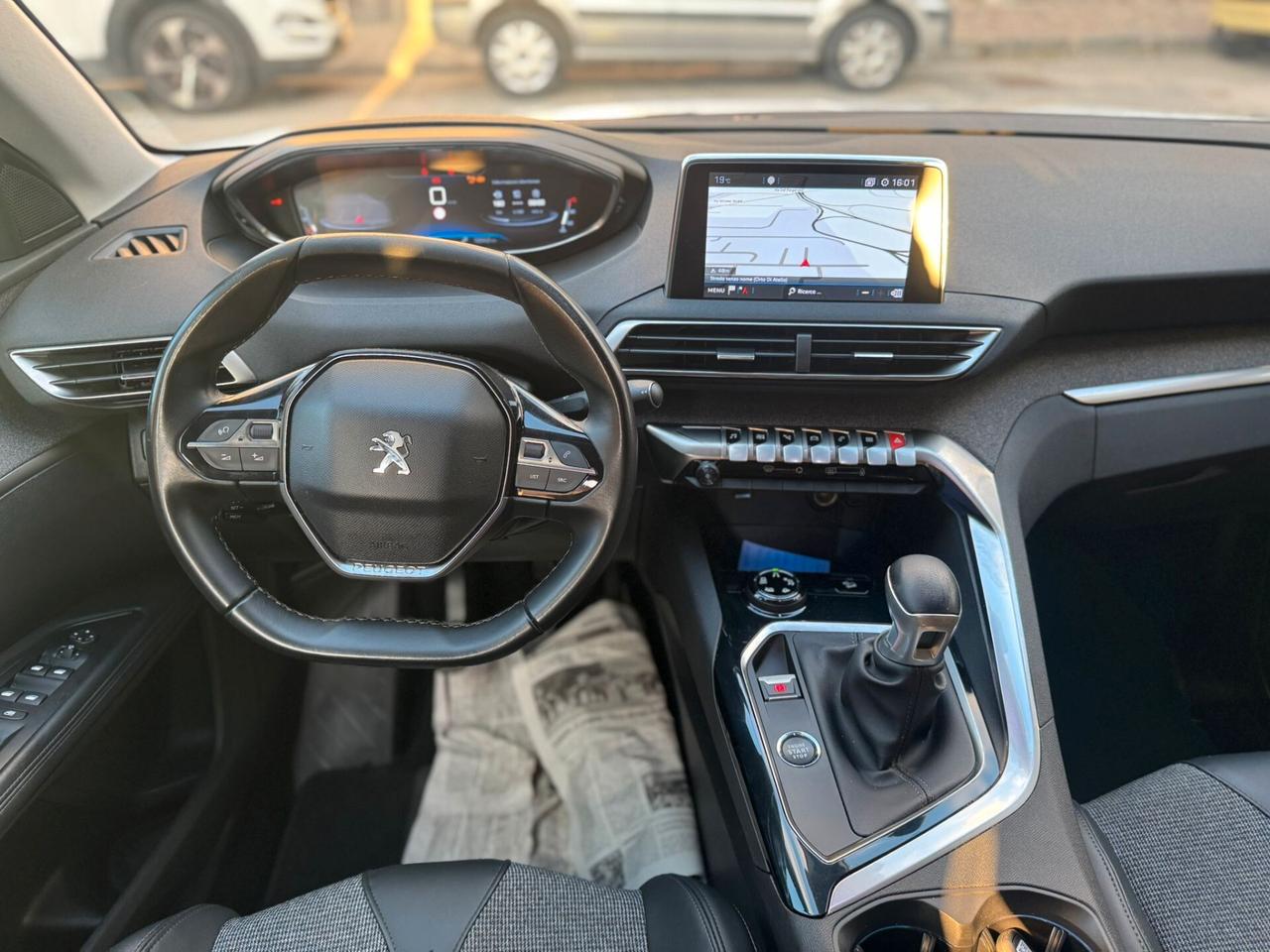 Peugeot 5008 BlueHDi 130 S&S Allure