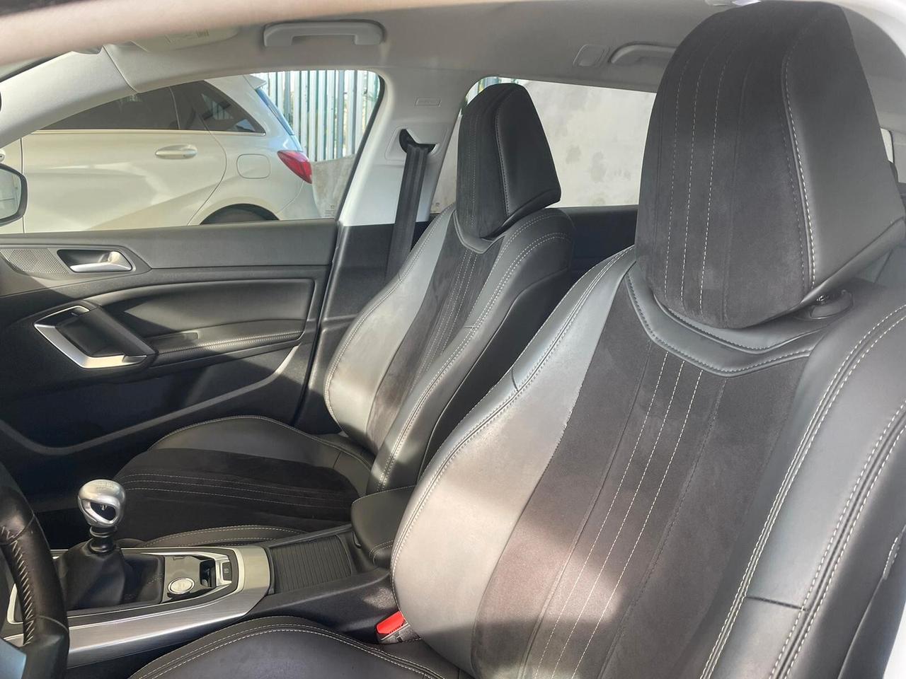 Peugeot 308 BlueHDi 120 S&S SW Allure