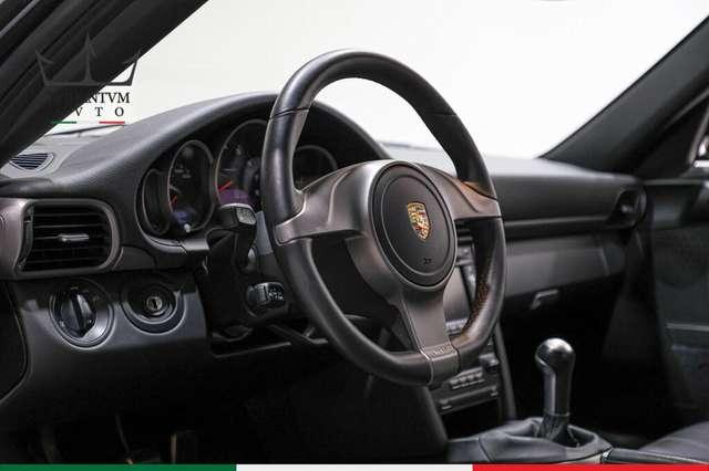 Porsche 911 Coupe 3.6 Carrera