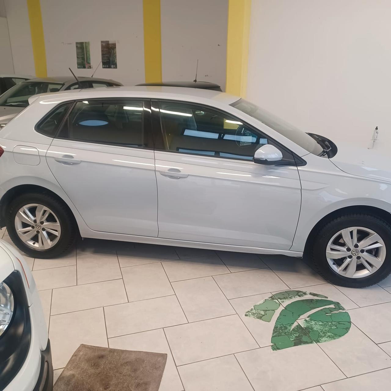 70.118KM SEMBRA NUOVA VW POLO 1.0 NEOPATENTATI
