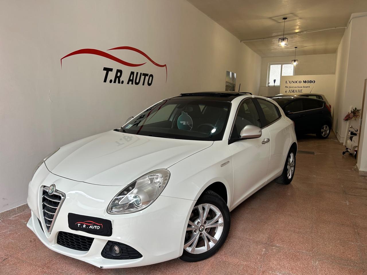 Alfa Romeo Giulietta 1.6 JTDm-2 105 CV Tetto Apribile UNICO PROPRIETARIO