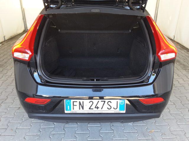 VOLVO V40 D2 Business
