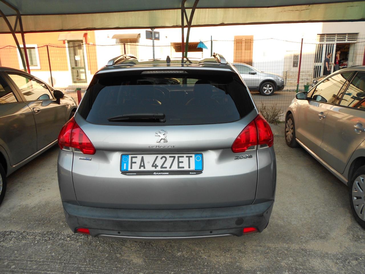 Peugeot 2008 BlueHDi 120 S&S Crossway