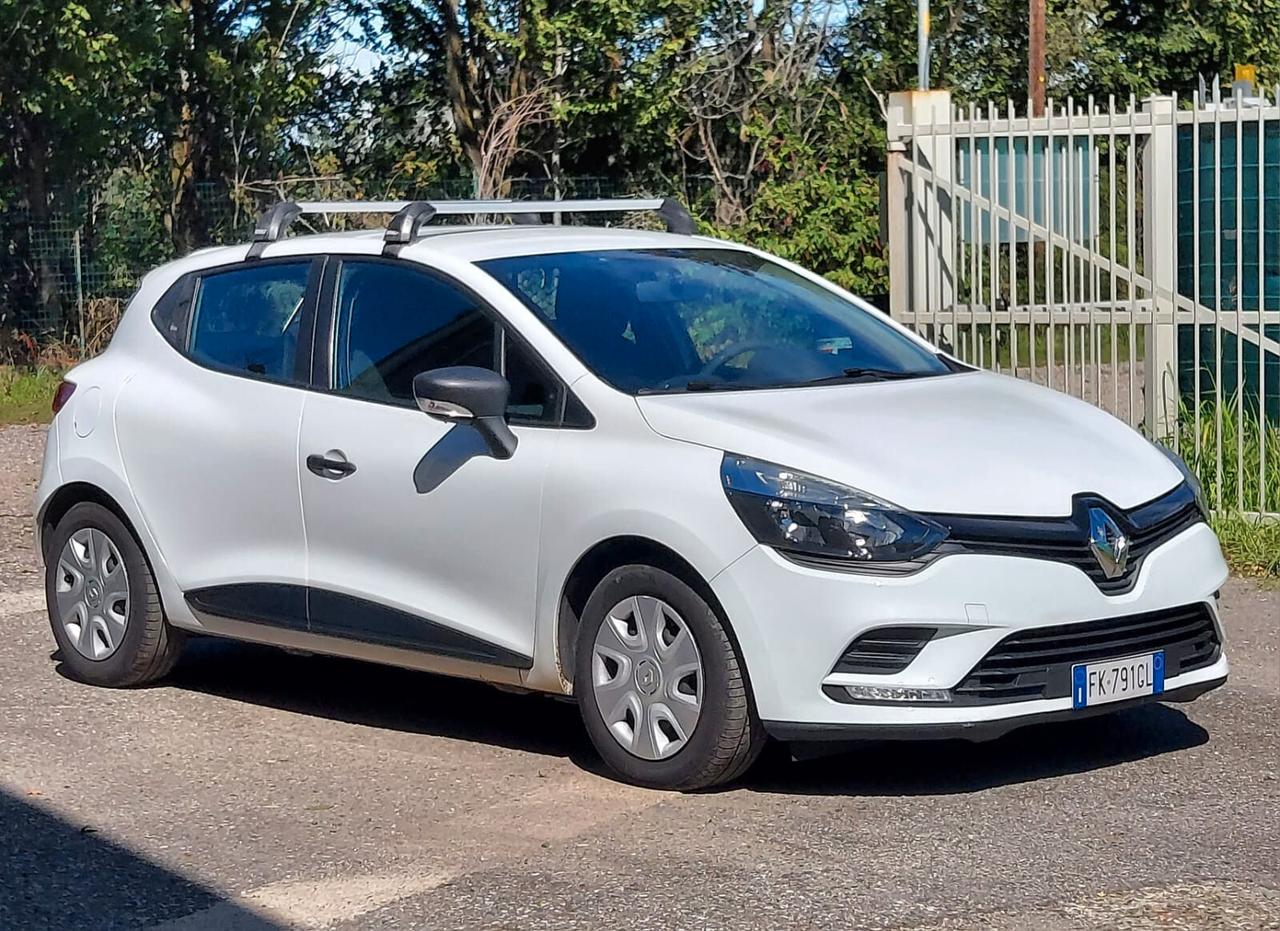 Renault Clio 8V 75CV VAN AUTOCARRO 2 POSTI