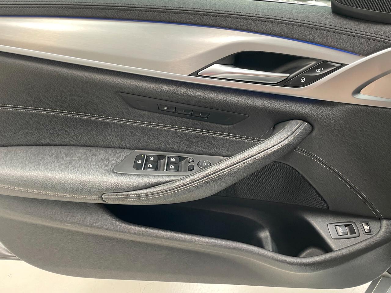 Bmw 530 e 2.0 184 CV Luxury Plug-in hybrid