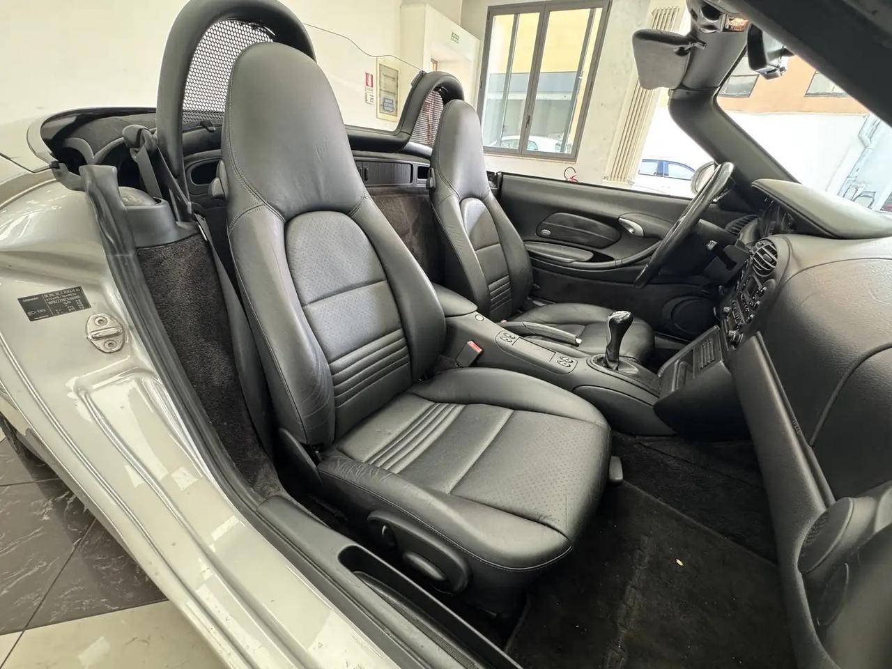 Porsche Boxster 2.7i 24V cat