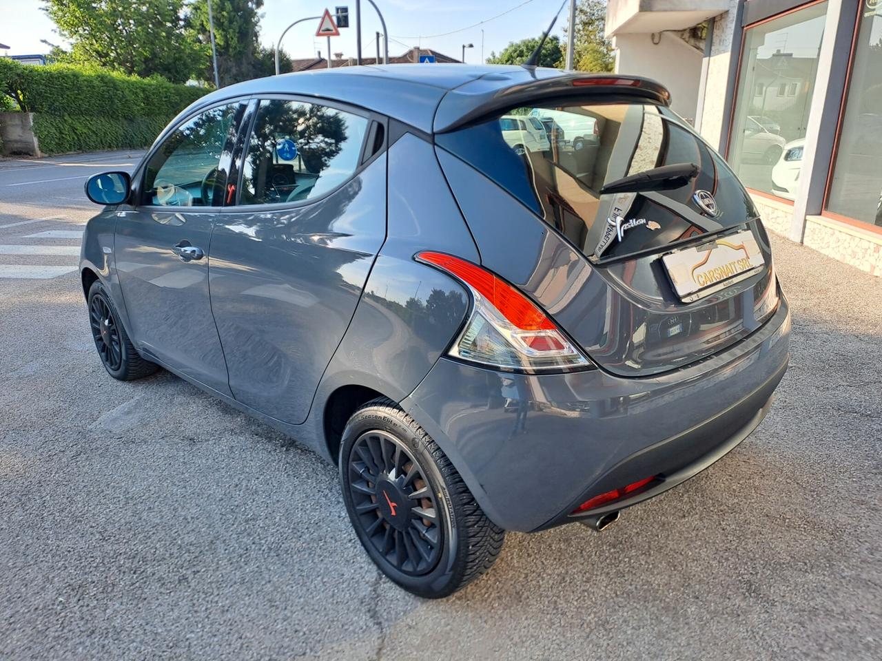 Lancia Ypsilon 1.3 MJT 16V 95 CV 5 porte S&S Gold