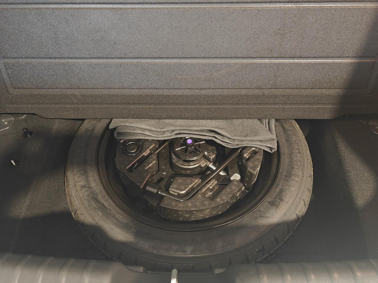 Kia Niro 1.6 GDi DCT HEV Evolution 141CV