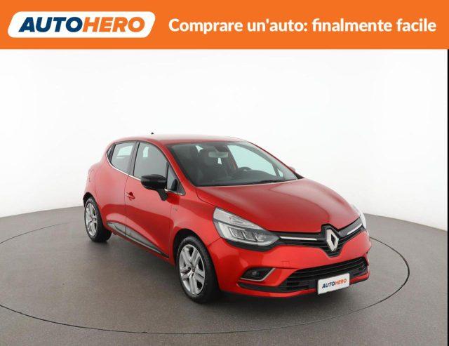 RENAULT Clio TCe 12V 90 CV 5 porte Moschino Zen