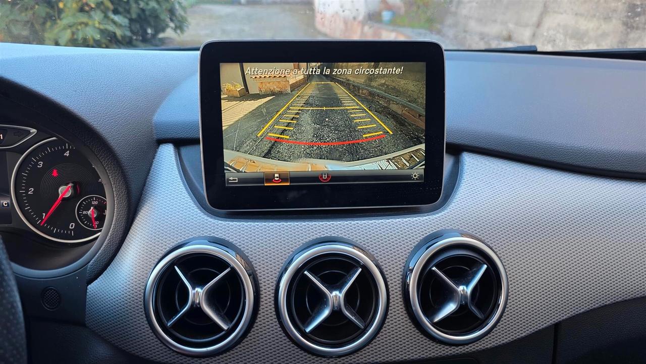 Mercedes-benz B 180 d Premium