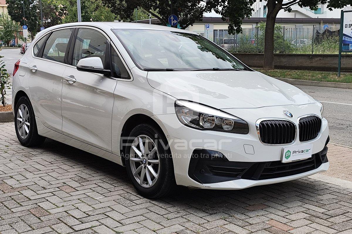 BMW 218d Active Tourer Business