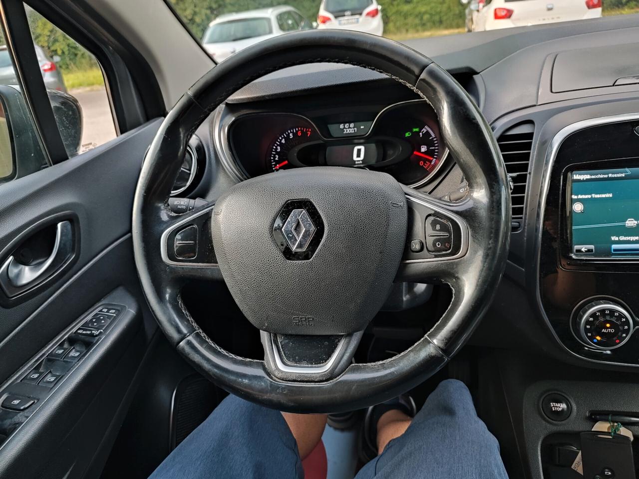 RENAULT CAPTUR 2018 FINE BENZINA SPORT EURO6D BELLA