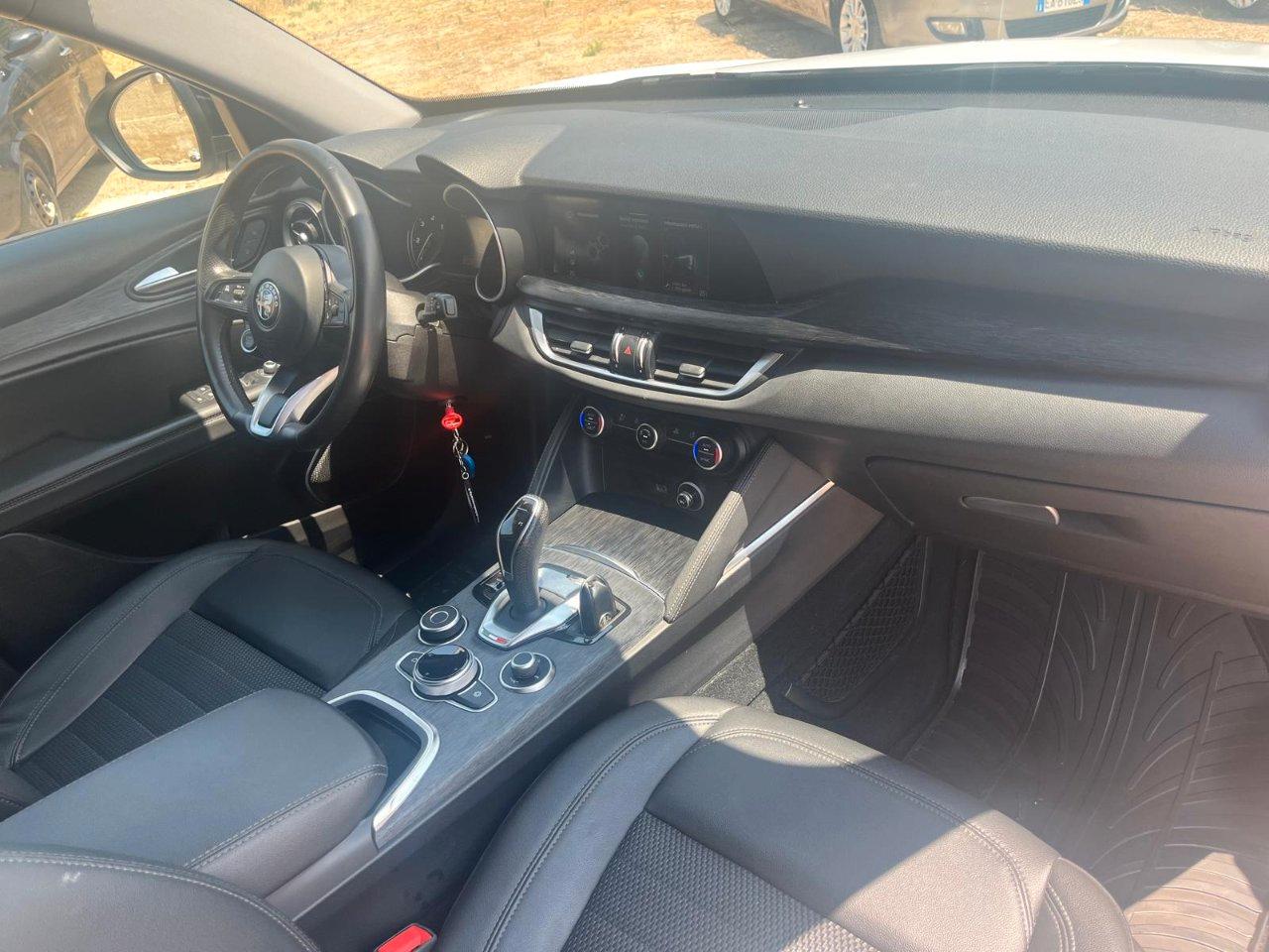 Alfa Romeo Stelvio 2.2 t Super Q4 190cv auto