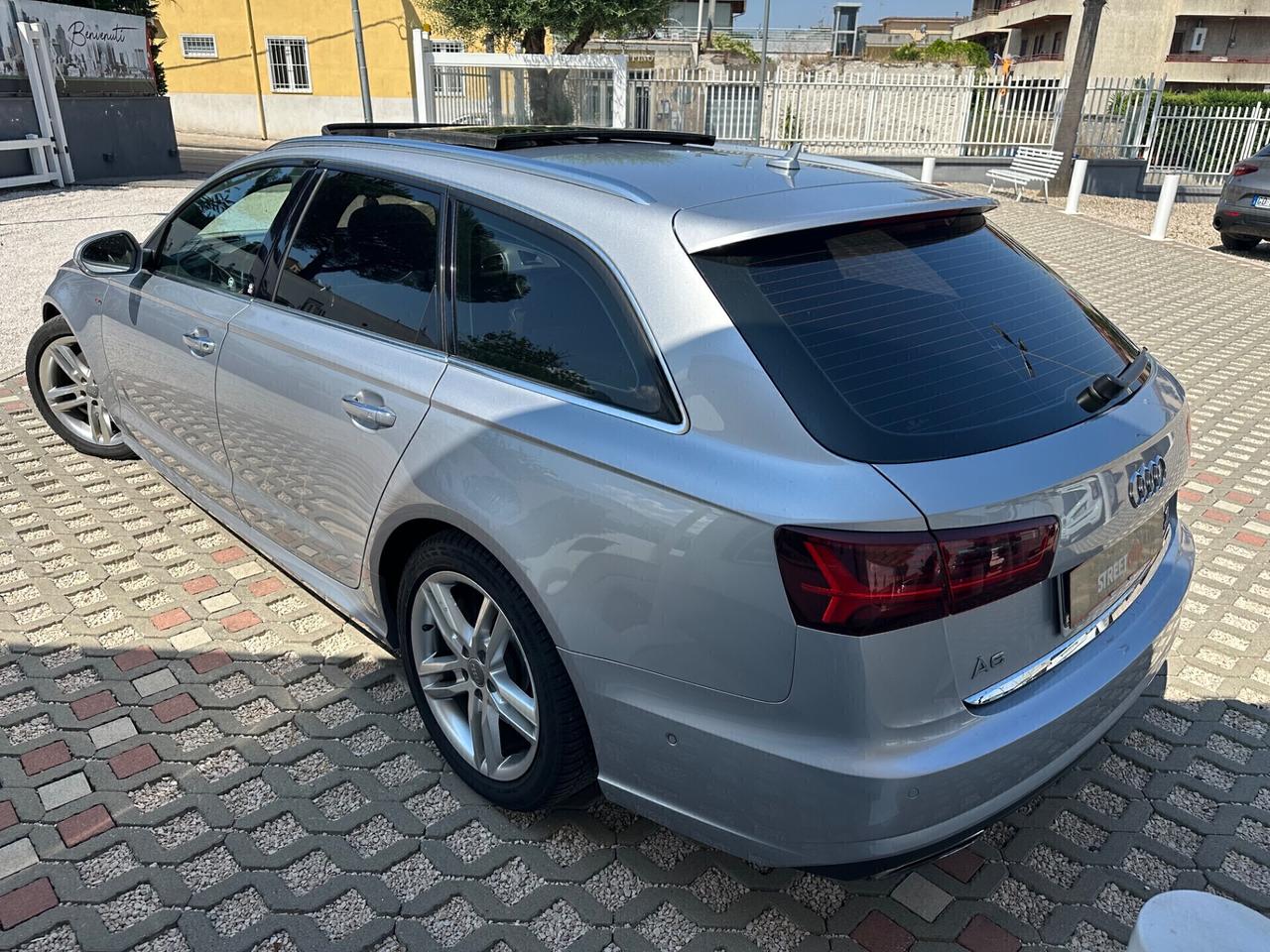 Audi A6 Avant 3.0 TDI S tronic station wagon