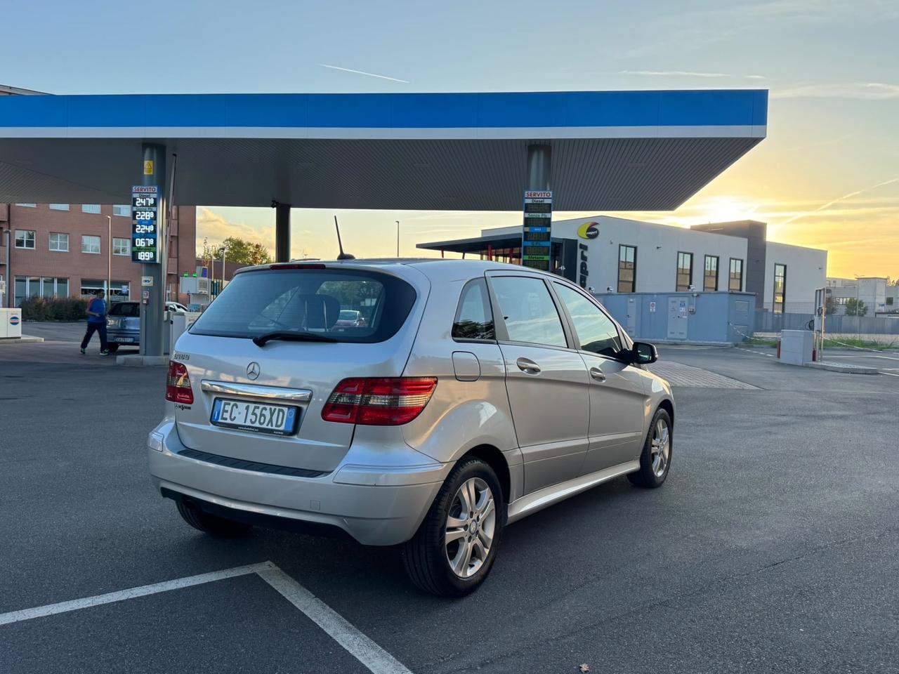 B 180 BlueEFFICIENCY Sport