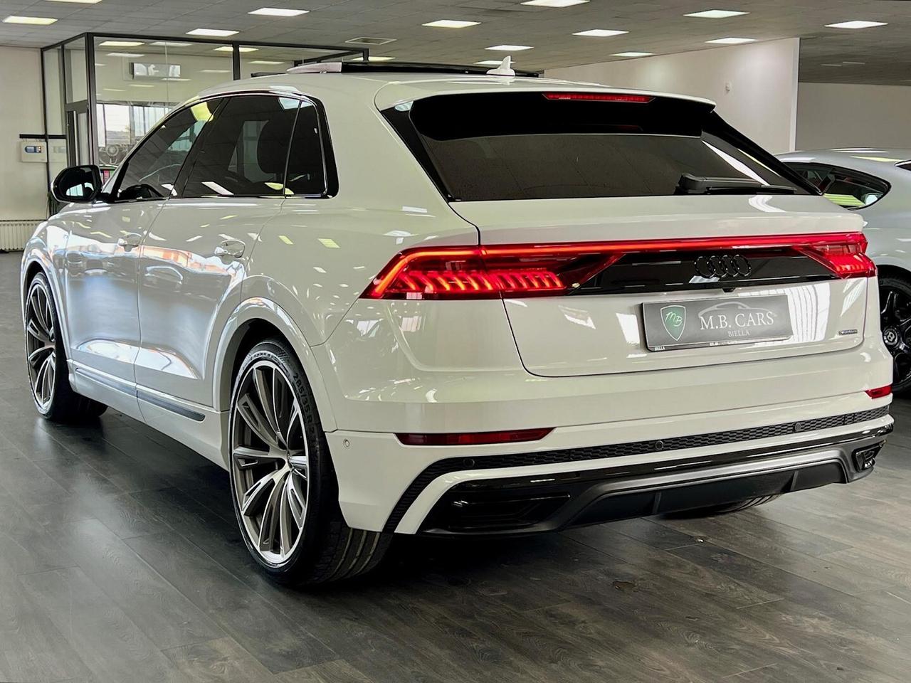 Audi Q8 Q8 50 3.0 quattro tiptronic S line mhev