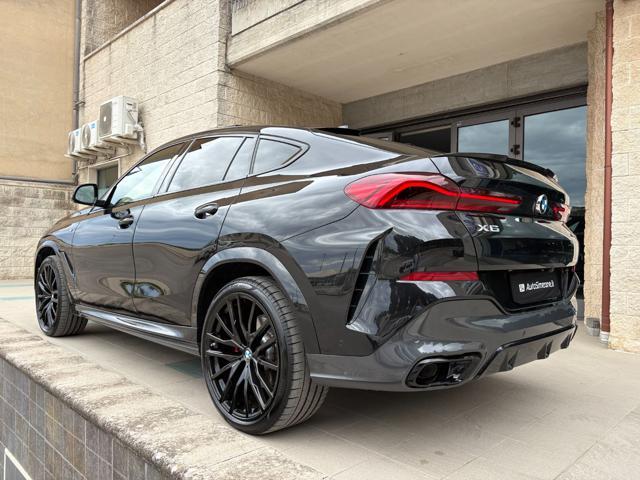 BMW X6 xDrive30d 48V Msport TETTO PAN-CERCHI 22''.
