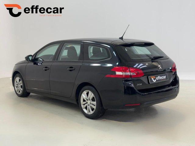 PEUGEOT 308 BlueHDi 130 EAT8 Active Business I.E