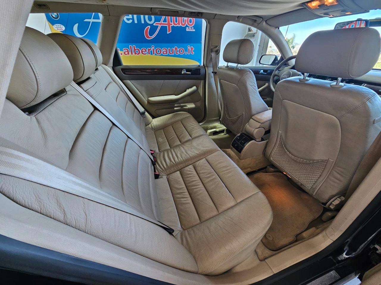 Audi A6 Avant 2.5 V6 tdi quattro 180cv tiptronic