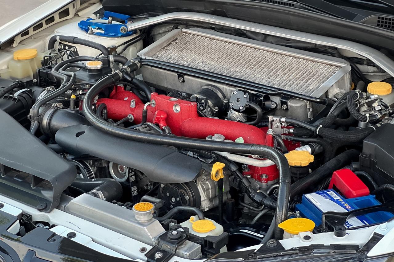 Subaru Impreza STI JDM 2.0