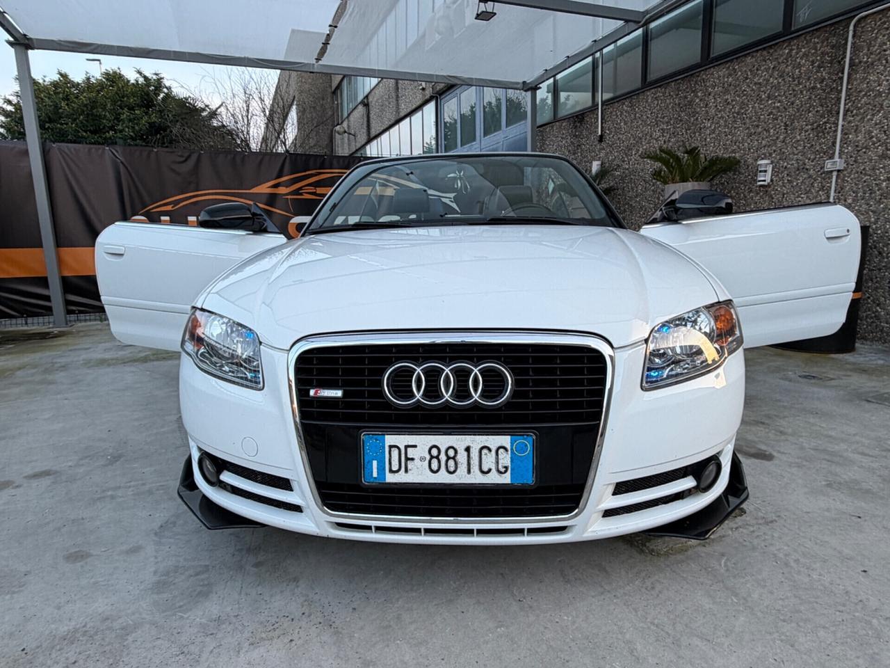 AUDI A4 S-LINE CABRIO 2.0 TDI 6MARCE MANUALE