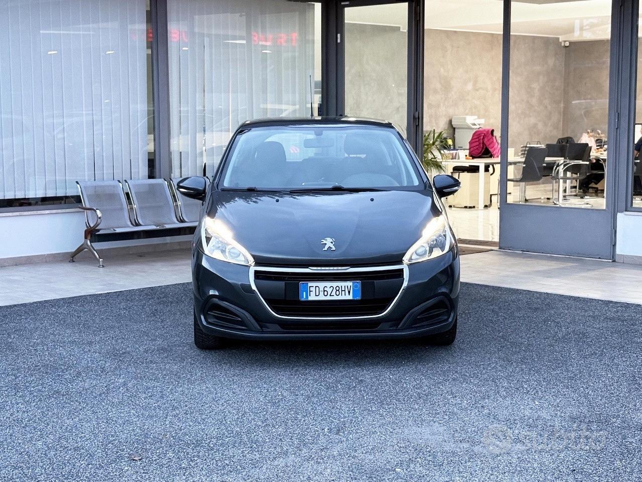 Peugeot 208 1.6 Diesel 75CV E6 Neo - 2016