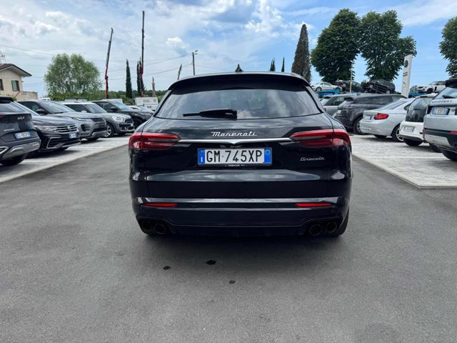 MASERATI Grecale MHEV 330 CV AWD Modena