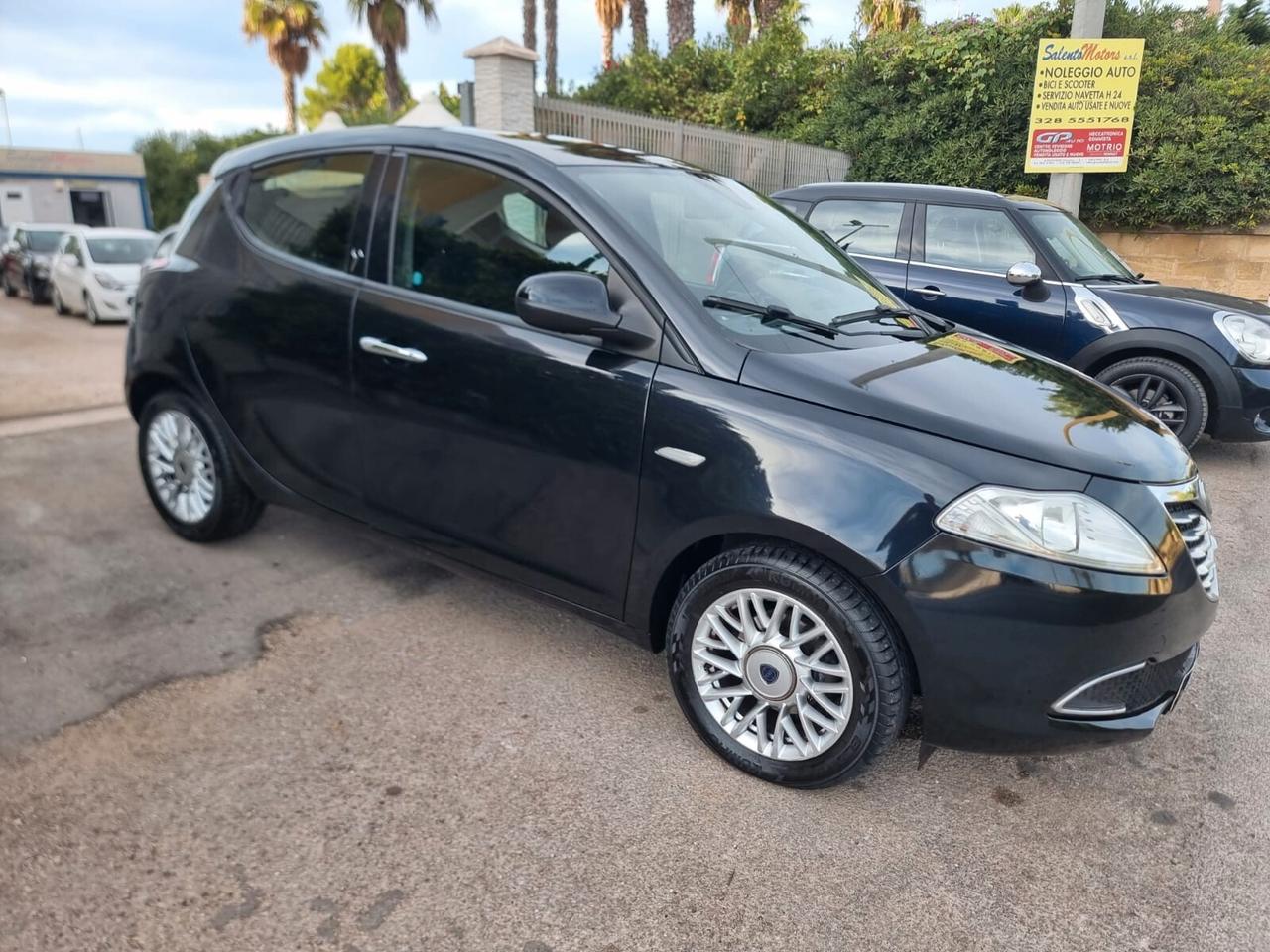 Lancia Ypsilon 1.3 MJT 16V 95 CV 5 porte S&S Gold