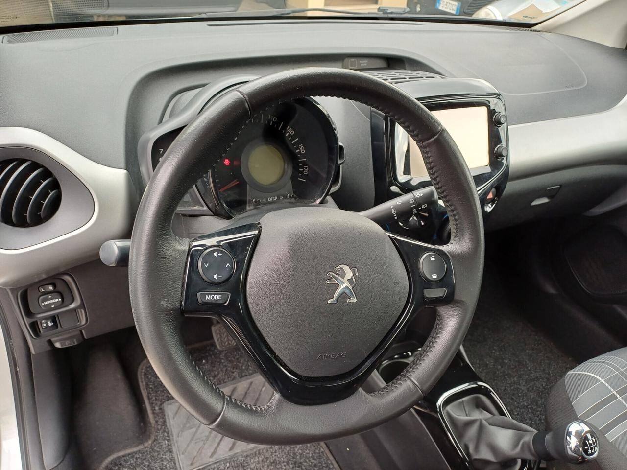 Peugeot 108 VTi 68 5 porte Allure