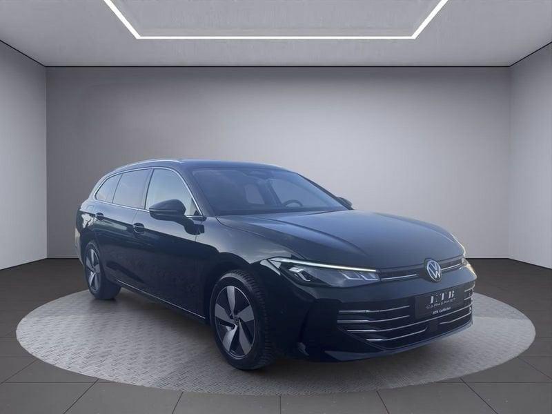 Volkswagen Passat 1.5 eTSI 150 CV ACT DSG Business CAMERA 360 LED MY25