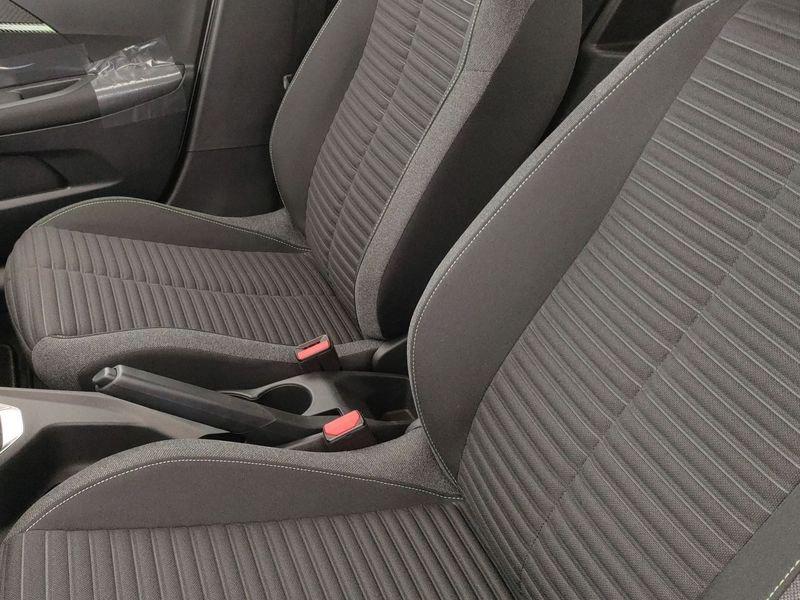 Peugeot 208 208 Hybrid 100 e-DCS6 Style