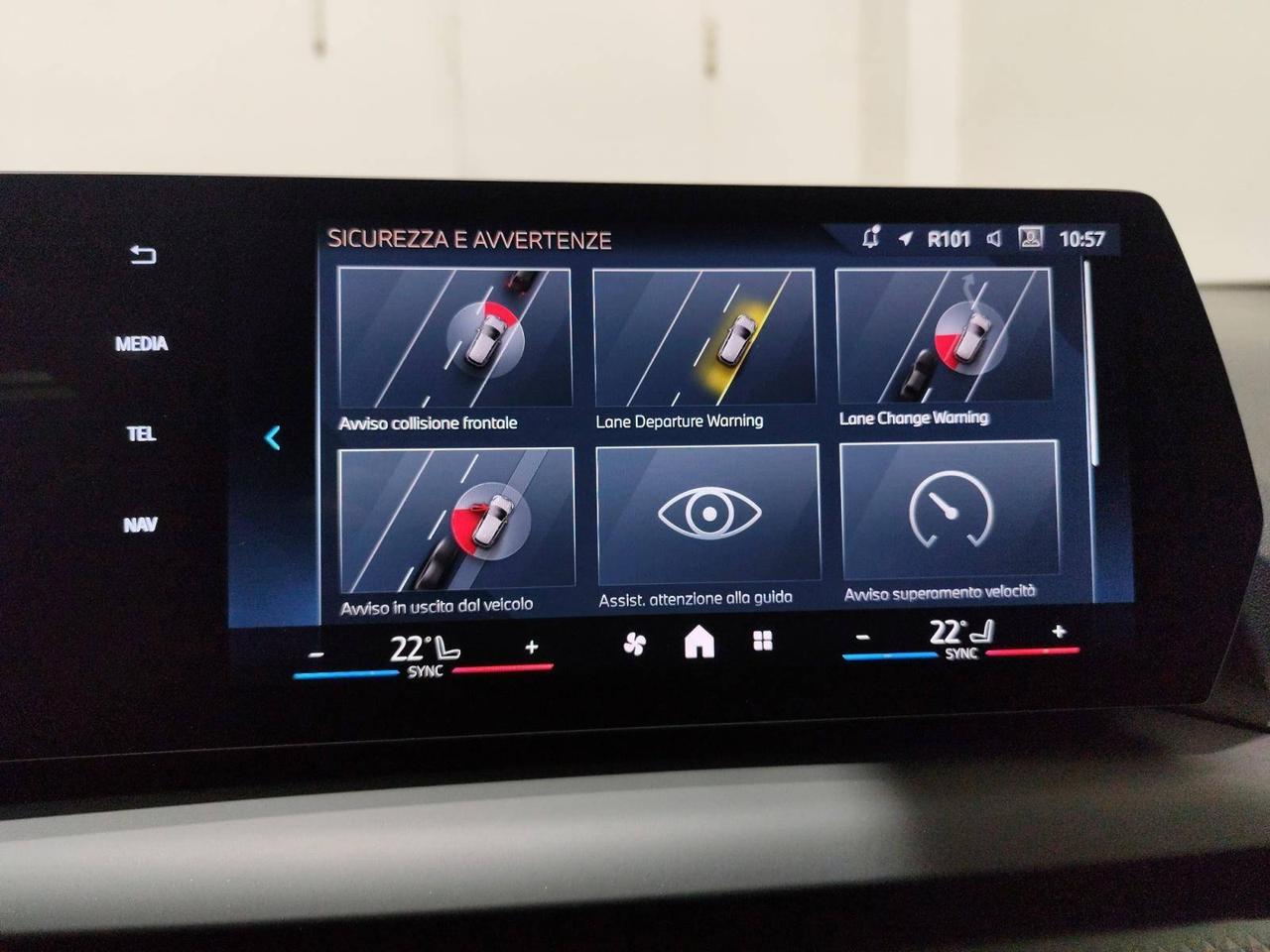 BMW Serie 1 120d 48V MSport Design