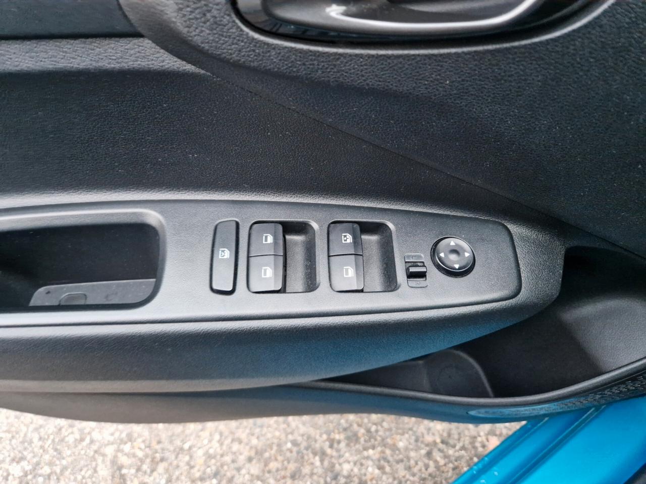 Hyundai i10 1.0 67CV "SOLO 27.700 km" Carplay, Telecam., ADAS