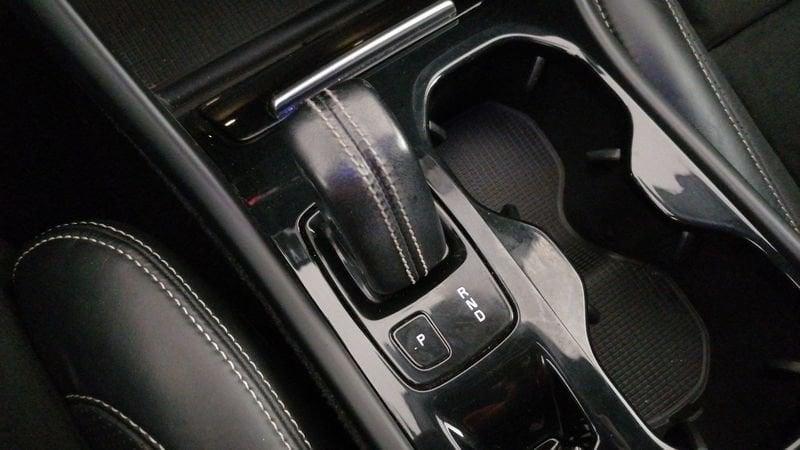 Volvo XC40 2.0 d4 R-design awd geartronic