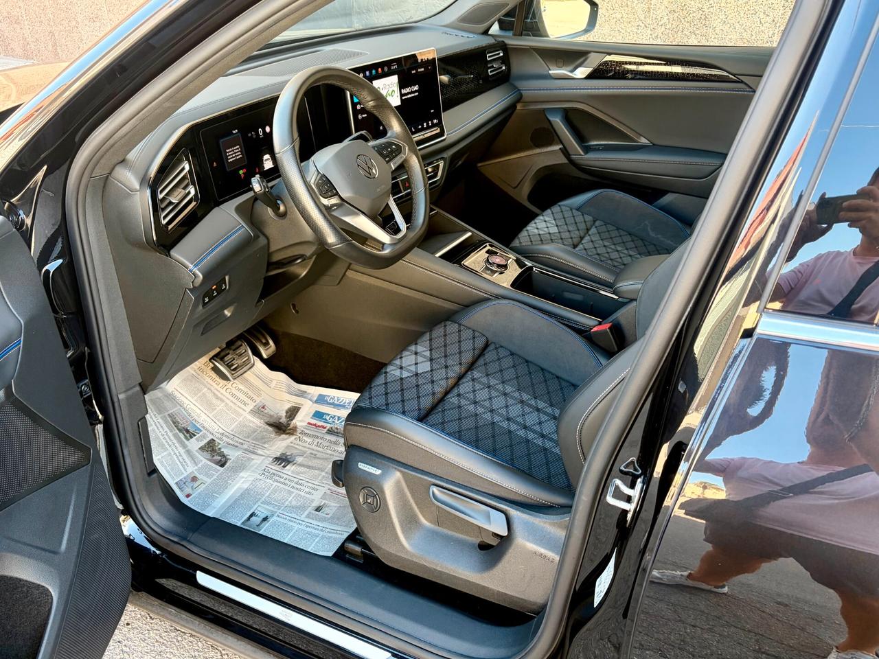 Volkswagen Tiguan 2.0 TDI 150 CV "DSG-R-LINE-15.000KM"-'24
