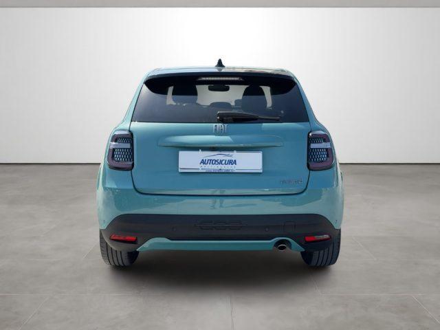 FIAT 600 Hybrid 110 CV DCT MHEV La Prima