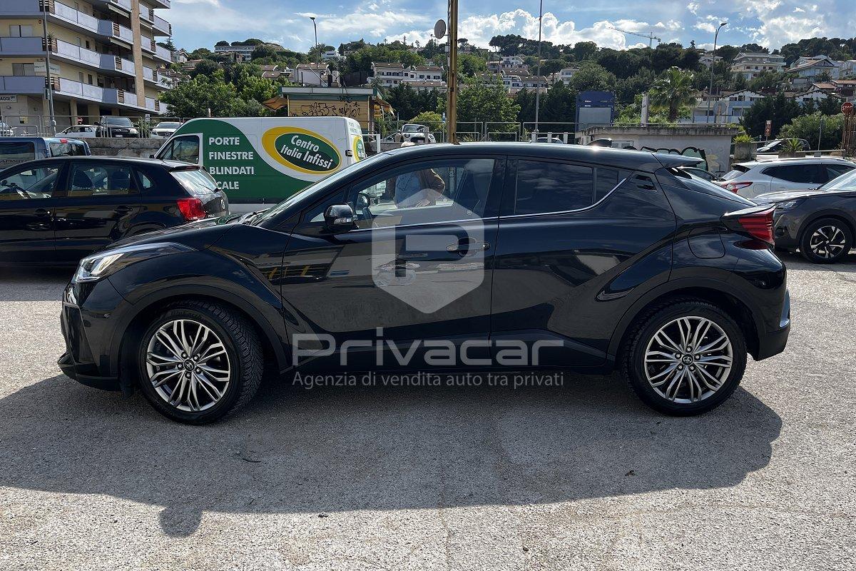 TOYOTA C-HR 1.8 Hybrid E-CVT Lounge