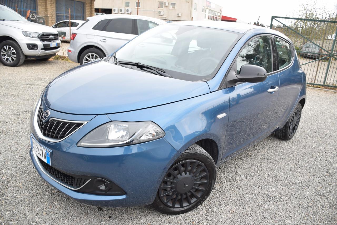 Lancia Ypsilon ALBERTA FERRETTI 1.0 HYBRID FireFly 5 posti CLIMA LED BT NEOPATENTATI