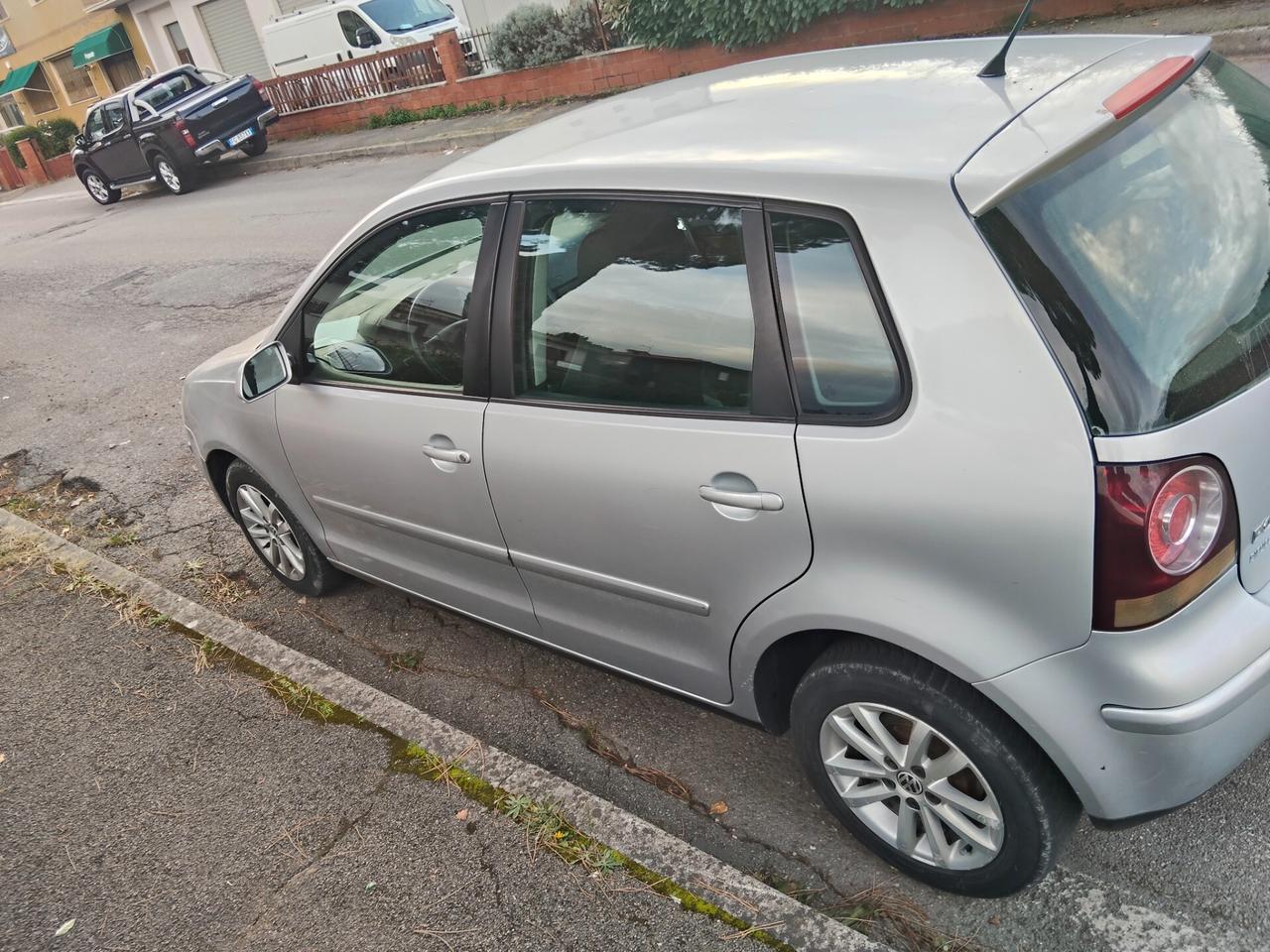 Volkswagen Polo 1.4/80CV 16V 5p. Comfort. BiFuel G