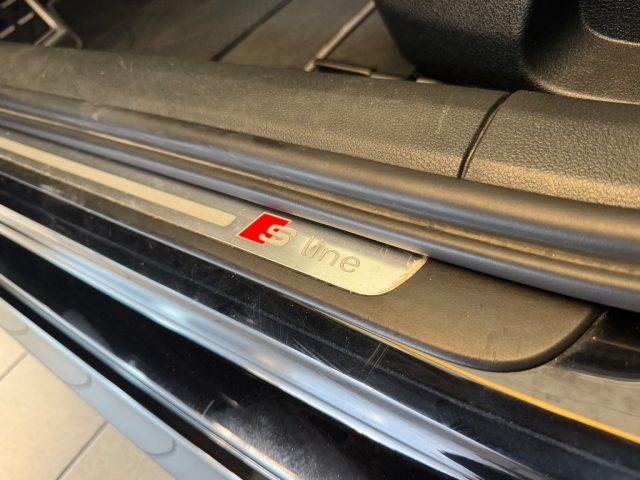 AUDI A6 2.0 TDI quattro S tronic Busi.// S LINE//MATRIX