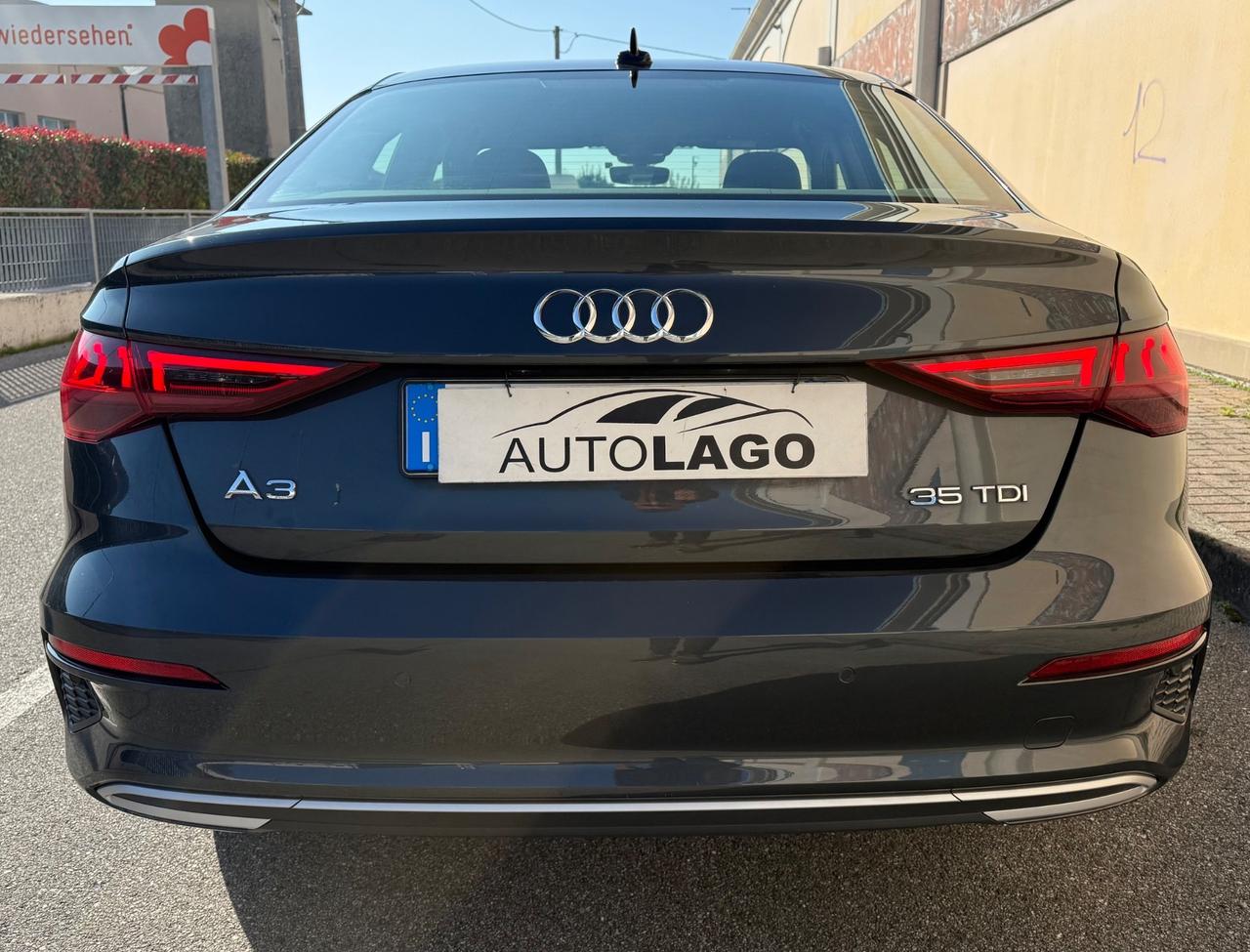 Audi A3 35 TDI S tronic Business Advanced